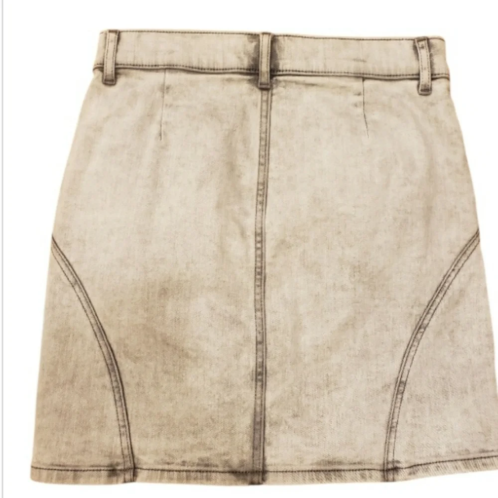 Express Skirt Size 4 πββ¬ - Picture 2 of 7